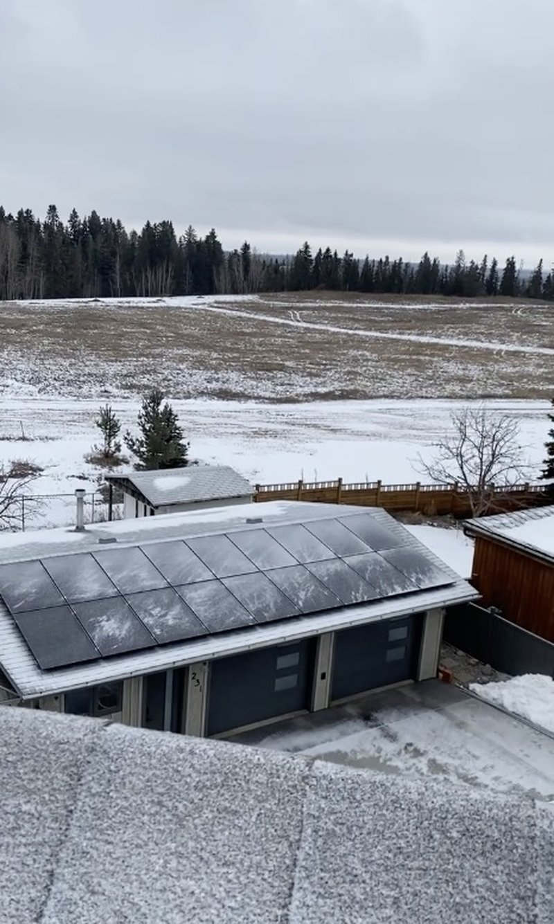 8 kW solar panels with EP Cube battery installation in Summerwood Sherwood Park